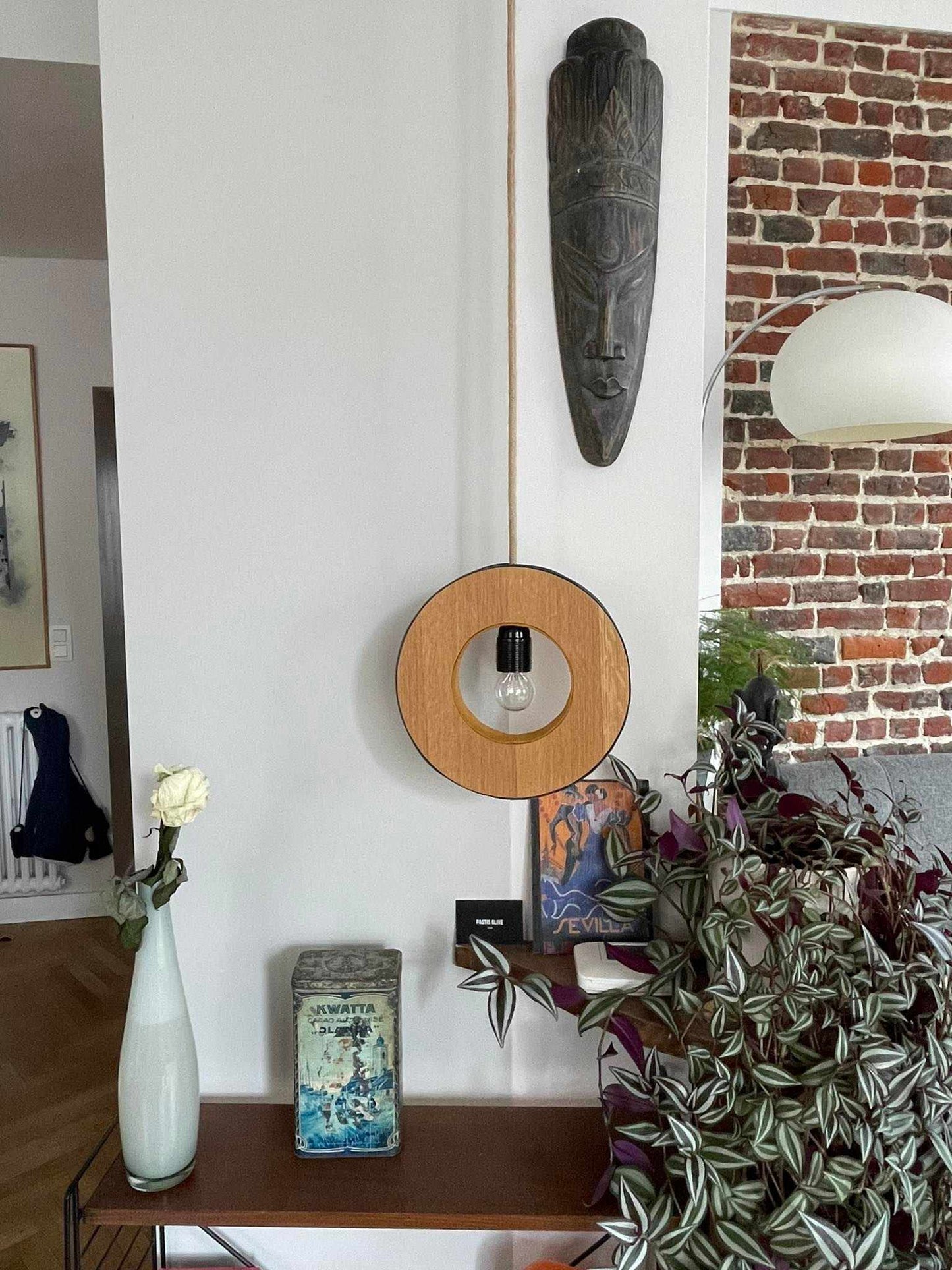 Lampes en Bois, Cuir et Tissu – Artisanat Normand depuis 2019