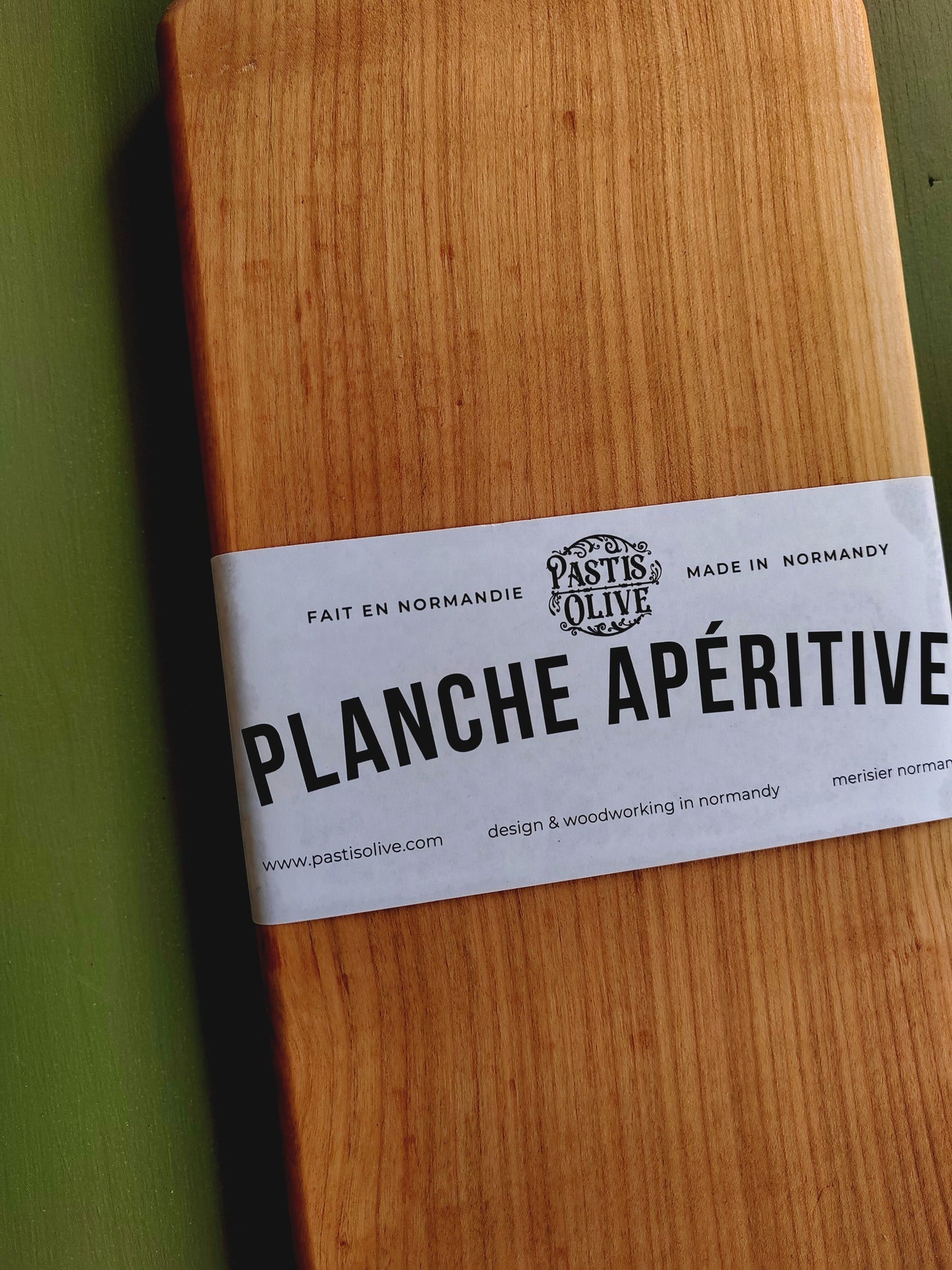 La Planche Apéritive (merisier normand)