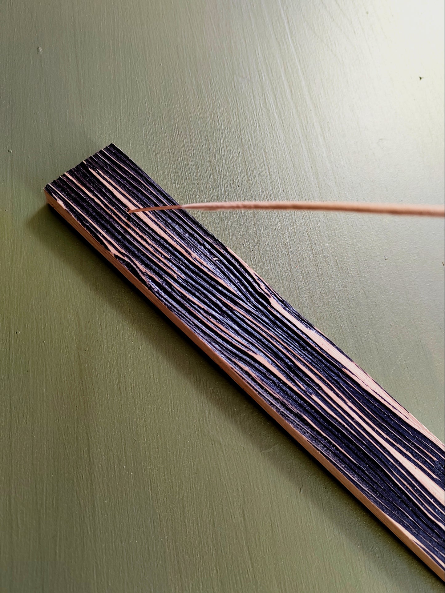 Porte encens HOMA - Noir Carbone